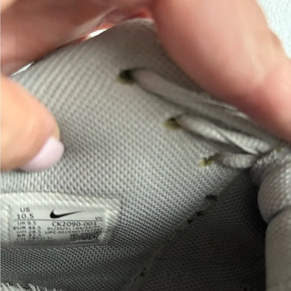 Nike KD basketball shoes - Picture 7 of 8